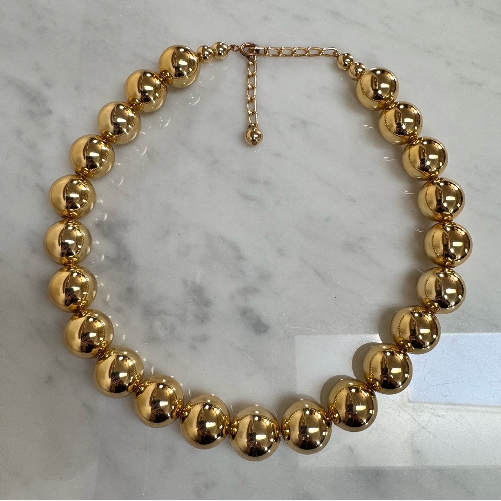 💰SOLD💰 Vintage Polished Gold Round Bead Beaded Necklace 18"-21"L inch